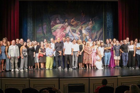 dimotiko theatro peiraia